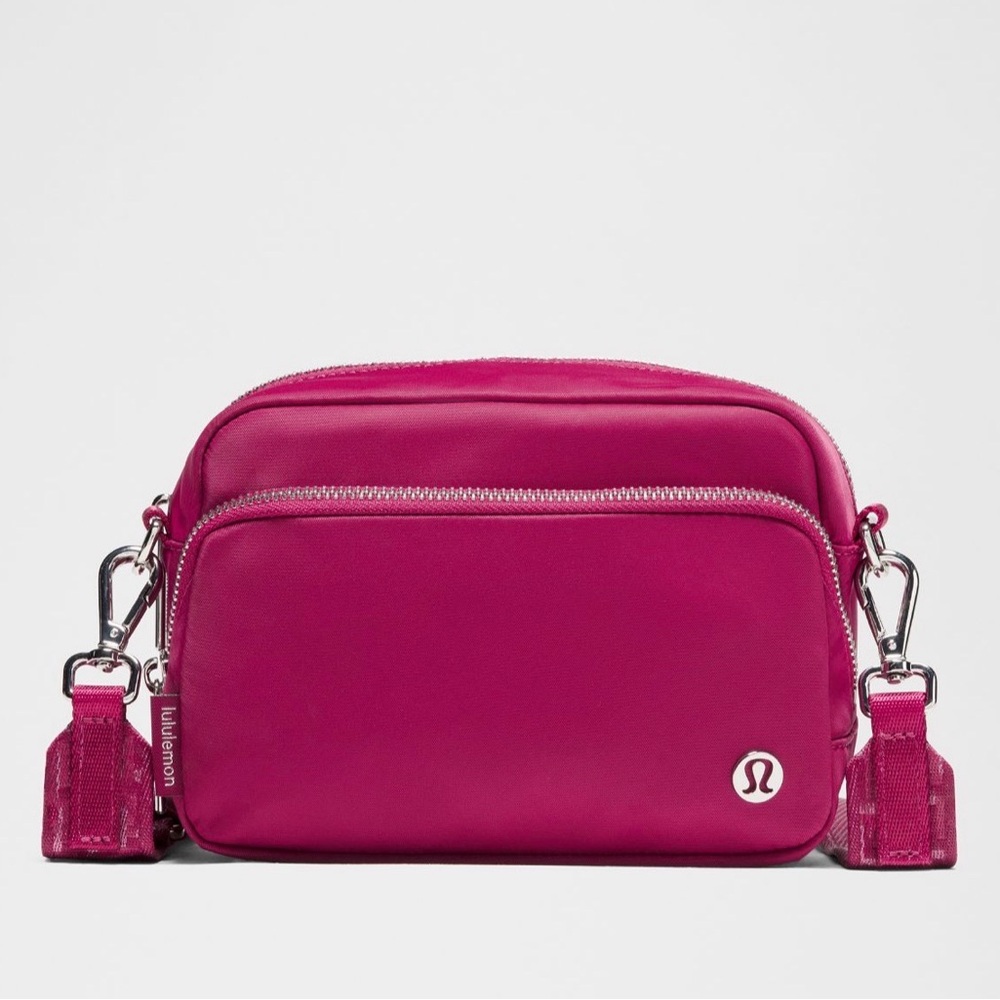 Lululemon Everywhere Crossbody Bag 2L Monogram Metallic Berry Rumble